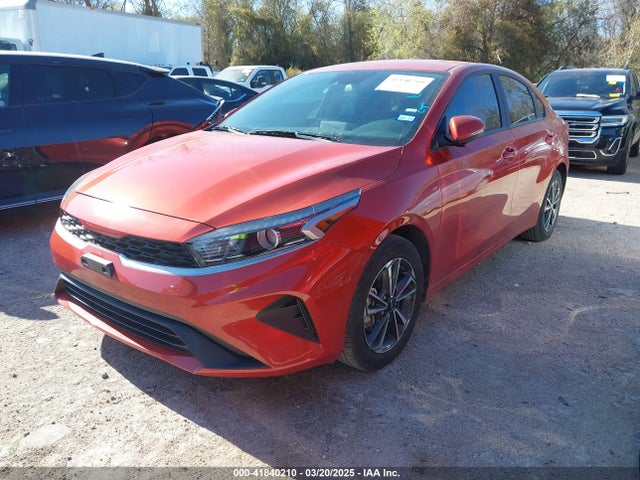 3KPF24ADXPE670668 KIA Forte Lxs