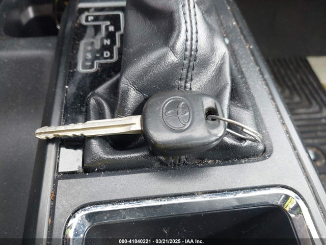 5TFRX5GN1KX162876 Toyota Tacoma Sr