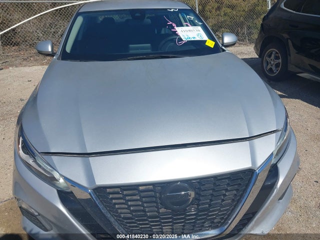 1N4BL4DV1NN365493 Nissan Altima Sv Fwd