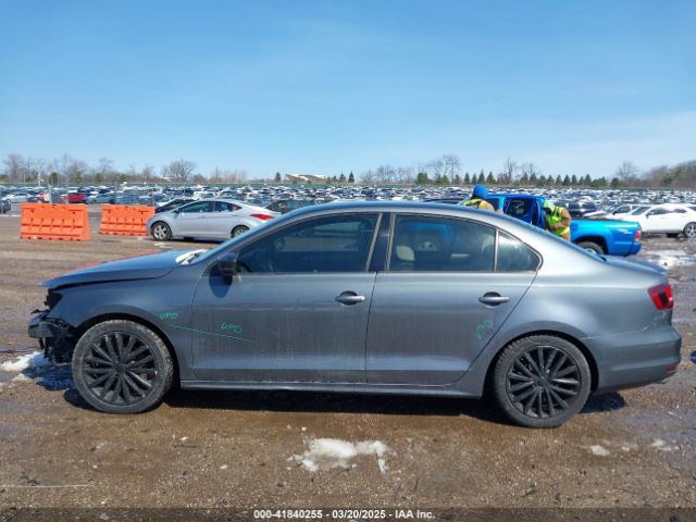 3VWD17AJ7GM301738 Volkswagen Jetta 1.8t Sport
