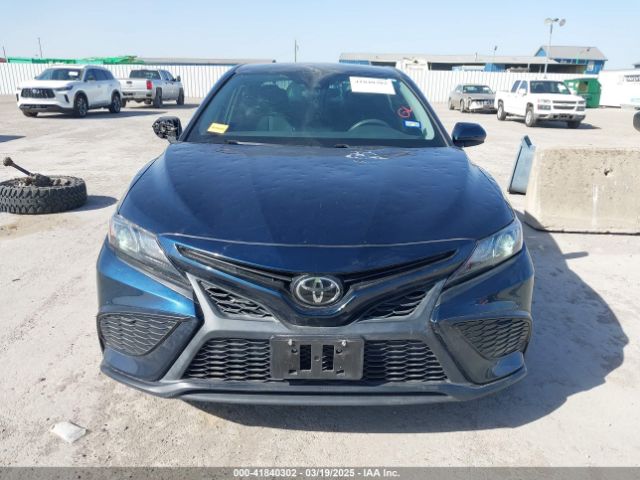 4T1G11AKXMU609897 Toyota CAMRY SE