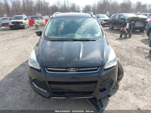 1FMCU9JXXEUE45634 Ford Escape Titanium