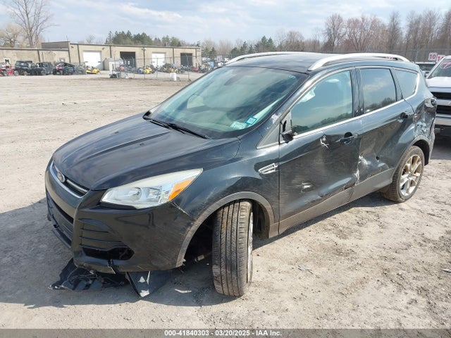 1FMCU9JXXEUE45634 Ford Escape Titanium
