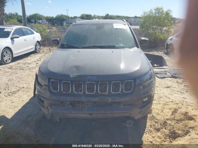 3C4NJDBN5RT586715 Jeep Compass Latitude 4x4