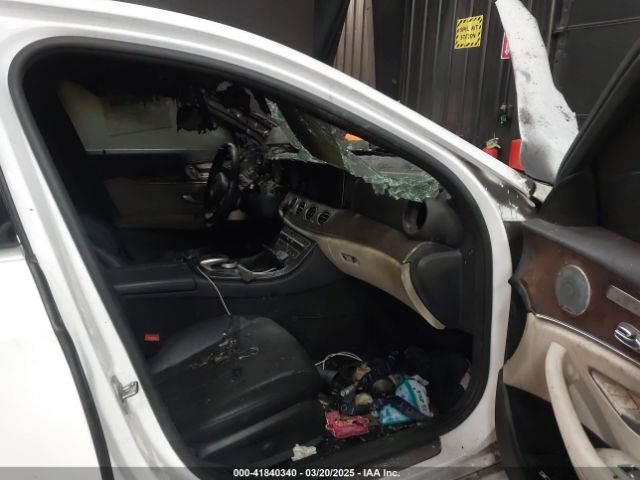 WDDZF4KB1HA177230 Mercedes-Benz E 300 4matic