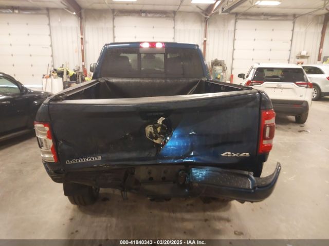 3C6UR5FJ0NG370184 RAM 2500 Laramie  4x4 6'4 Box