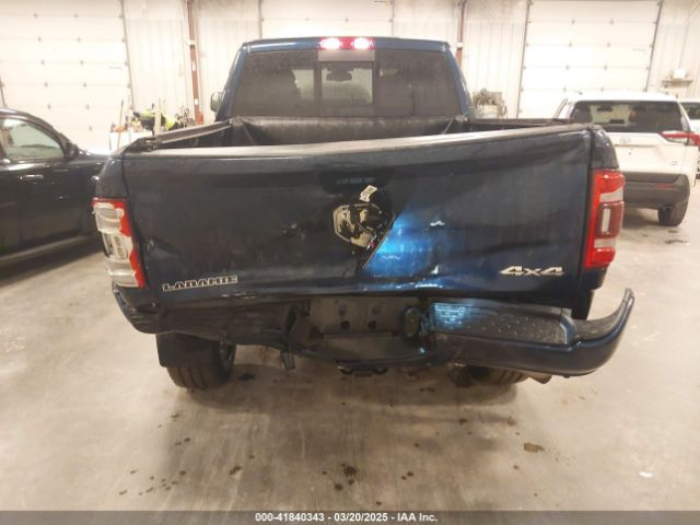 3C6UR5FJ0NG370184 RAM 2500 Laramie  4x4 6'4 Box