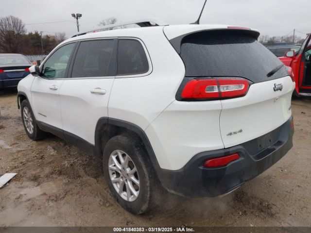 1C4PJMCS3FW795132 Jeep Cherokee Latitude