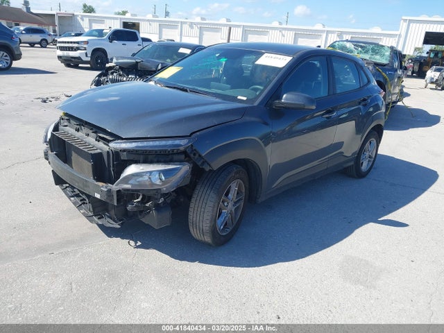 KM8K22AB4NU763892 Hyundai Kona Se