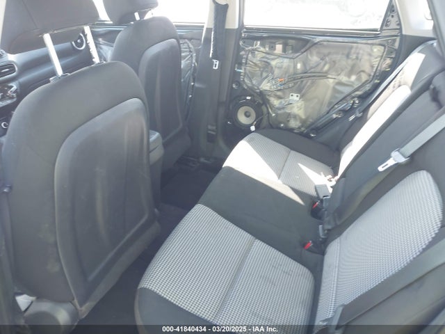 KM8K22AB4NU763892 Hyundai Kona Se
