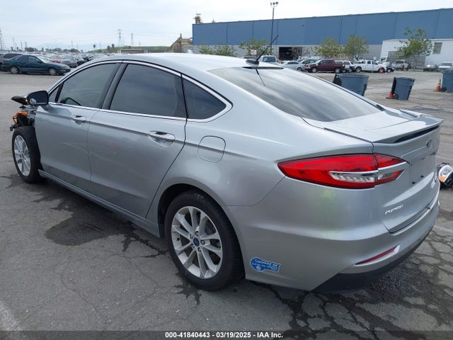 Ford Fusion Plug-in Hybrid Titanium 2020 3FA6P0SU4LR260496 Image 3