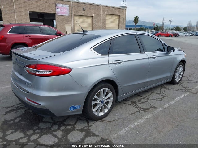 Ford Fusion Plug-in Hybrid Titanium 2020 3FA6P0SU4LR260496 Image 4