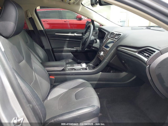 Ford Fusion Plug-in Hybrid Titanium 2020 3FA6P0SU4LR260496 Image 5
