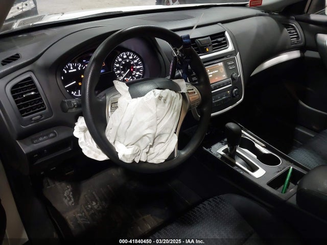 1N4AL3AP7HC142063 Nissan Altima 2.5 S