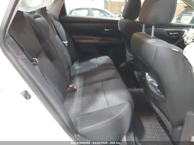 1N4AL3AP7HC142063 Nissan Altima 2.5 S