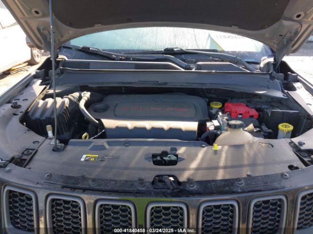 3C4NJDDB2KT716281 Jeep Compass Trailhawk 4x4
