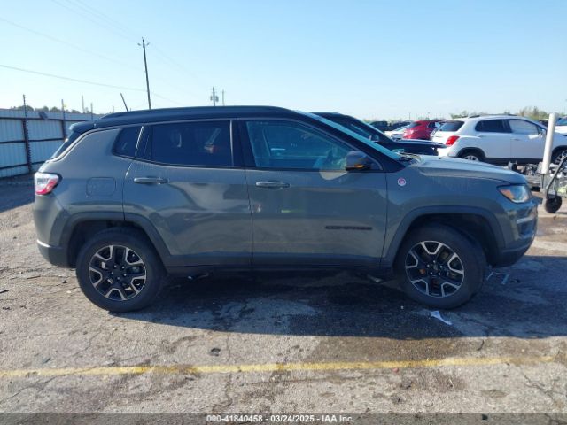 3C4NJDDB2KT716281 Jeep Compass Trailhawk 4x4