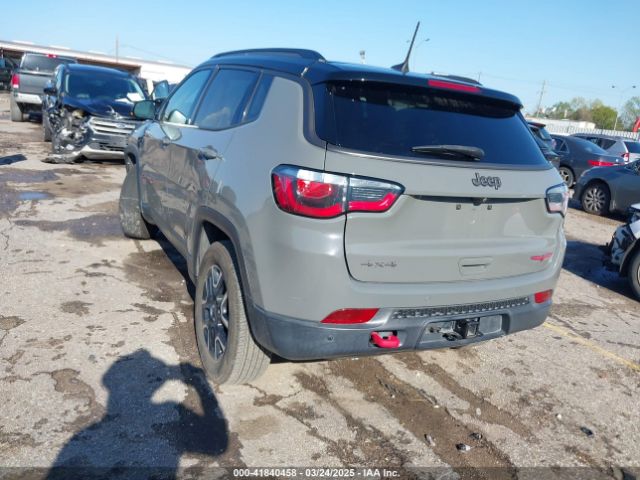 3C4NJDDB2KT716281 Jeep Compass Trailhawk 4x4