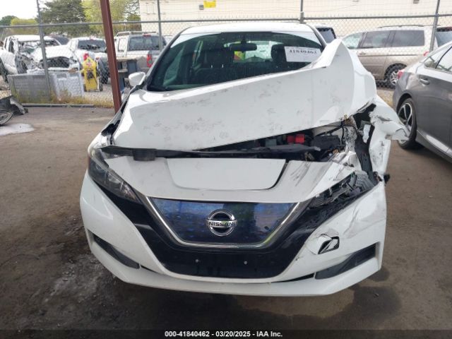 1N4AZ1CP6JC303184 Nissan LEAF S