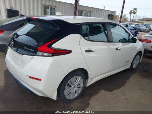 1N4AZ1CP6JC303184 Nissan LEAF S