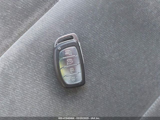 KM8J3CAL1JU771028 Hyundai Tucson Sport