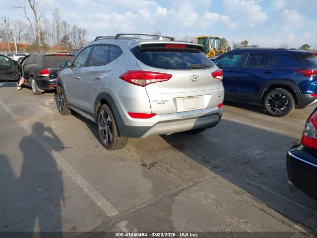 KM8J3CAL1JU771028 Hyundai Tucson Sport