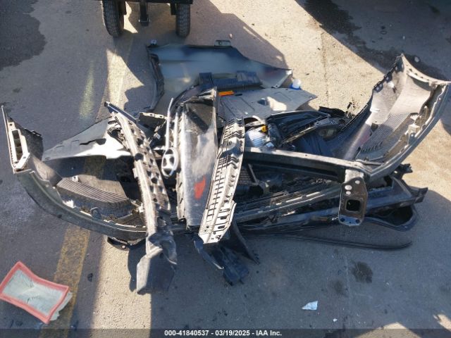 3KPC24A6XNE162945 Hyundai gamma ii