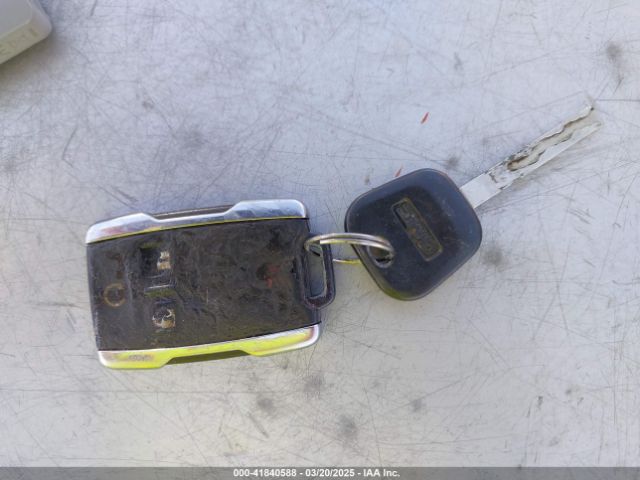 3GTU2NEC0HG152900 GMC Sierra 1500 Slt