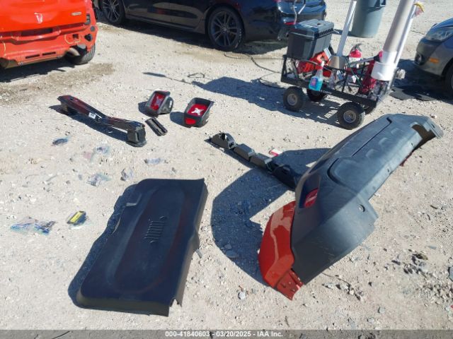 ZACCJABT8FPB77468 Jeep Renegade Latitude