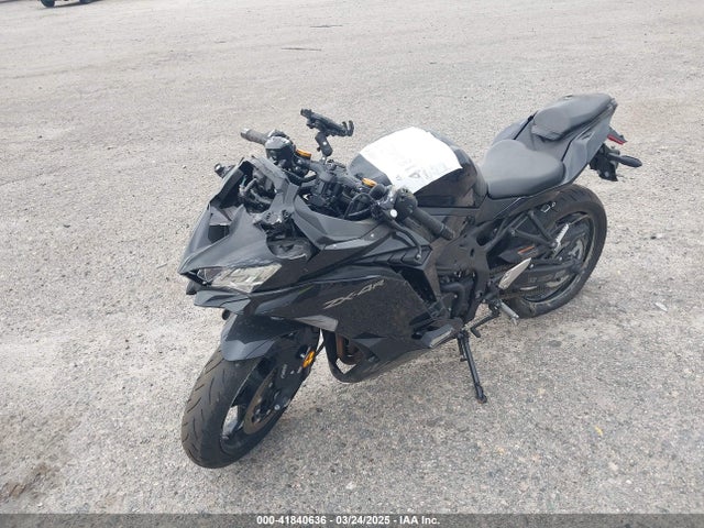 ML5ZXCP10SDA32801 Kawasaki Zx400 P