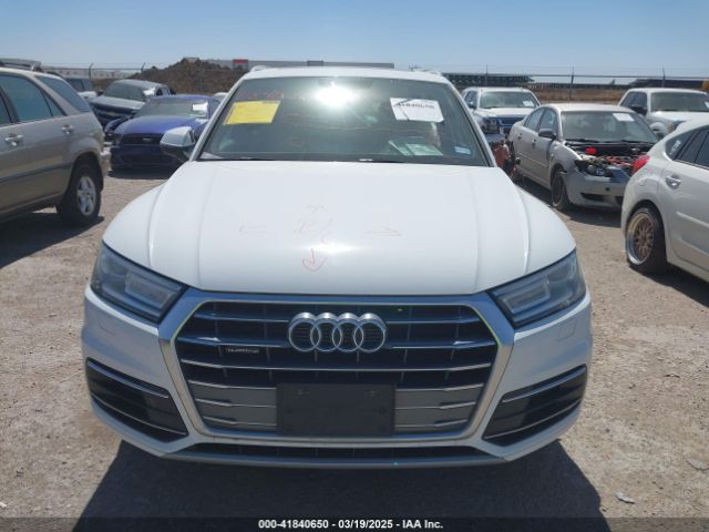 WA1ANAFY0K2022137 Audi Q5 45 Premium