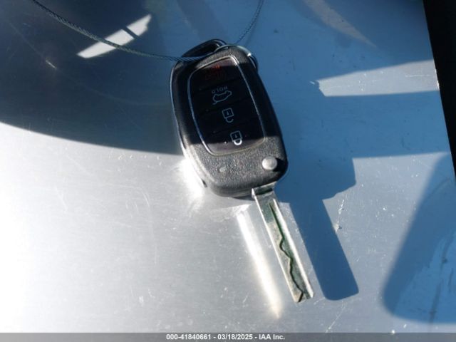5NMZT3LB5HH023721 Hyundai Santa Fe Sport 2.4l