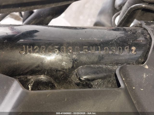 2005 HONDA VT750 JH2RC50305M103092 Photo 9