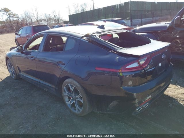 2018 KIA STINGER KNAE35LC9J6015737 Photo 2