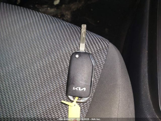 KNDEPCAA2P7436375 KIA Seltos Lx