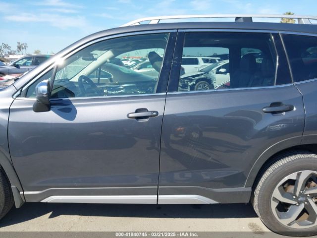 JF2SKARC4NH525188 Subaru Forester Touring