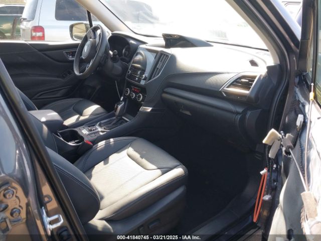 JF2SKARC4NH525188 Subaru Forester Touring