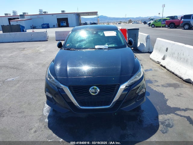 Nissan 2021 2021 1N4BL4DV0MN360493 Image 12
