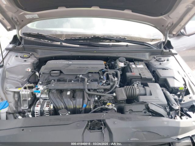 KMHLL4DG5SU942085 Hyundai ELANTRA SE