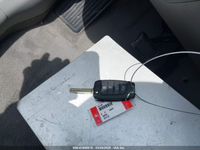KMHLL4DG5SU942085 Hyundai ELANTRA SE