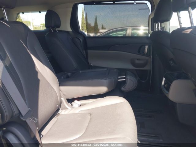 KNDNC5KA6S6044309 KIA Carnival Mpv Hybrid Ex