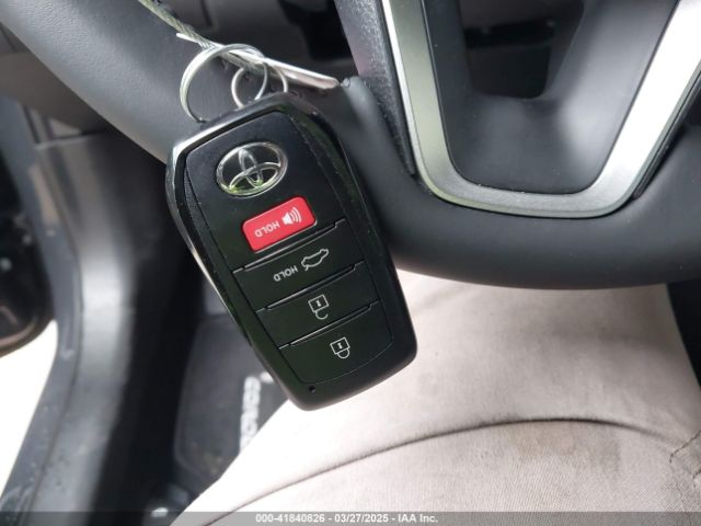 5YFS4MCE9SP228762 Toyota COROLLA SE