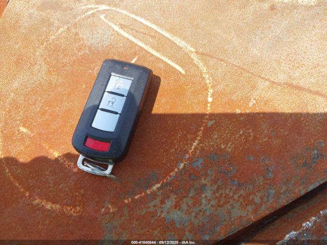 2010 MITSUBISHI ENDEAVOR 4A4JM3AS3AE016877 Photo 10