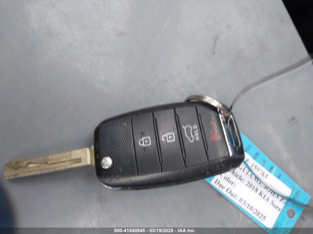 5XYPG4A35JG399820 KIA Sorento 2.4l Lx