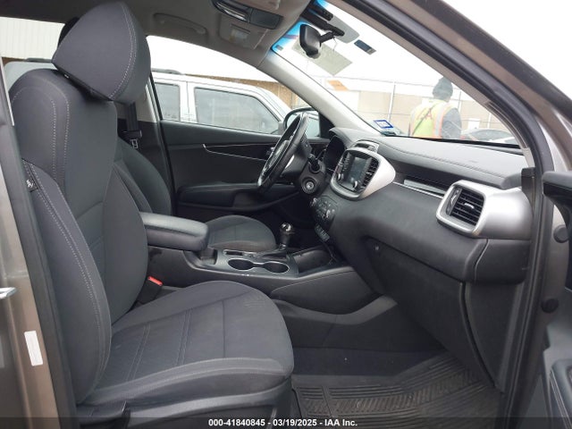 5XYPG4A35JG399820 KIA Sorento 2.4l Lx