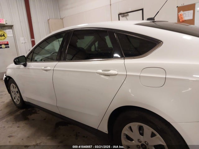 1FA6P0G73E5366723 Ford FUSION S