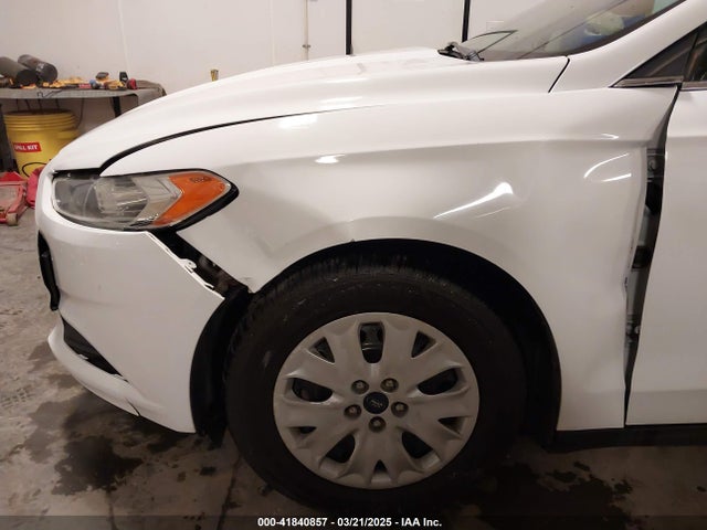 1FA6P0G73E5366723 Ford FUSION S