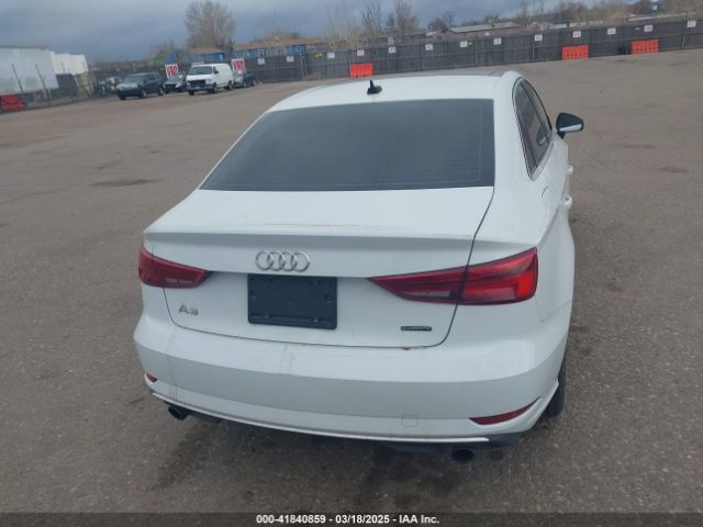 WAUBEGFF8KA113719 Audi A3 45 Premium