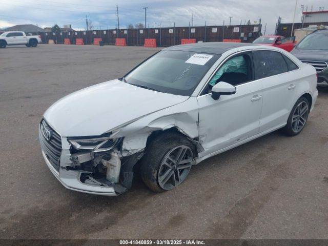 WAUBEGFF8KA113719 Audi A3 45 Premium