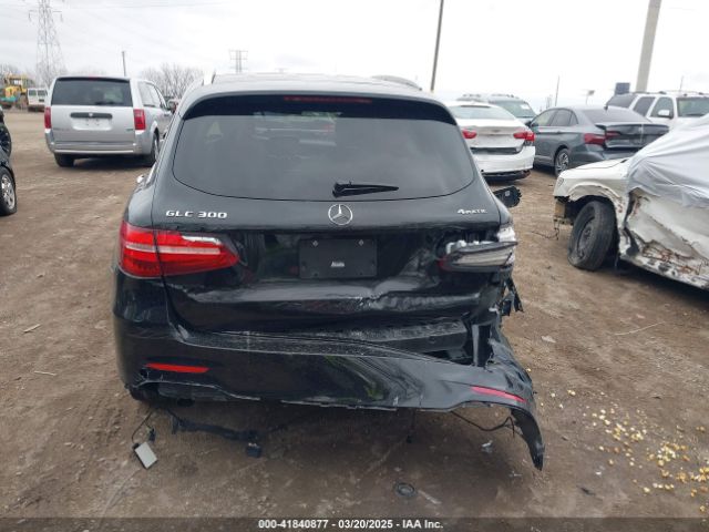 WDC0G4KB9JV065333 Mercedes-Benz Glc 300 4matic